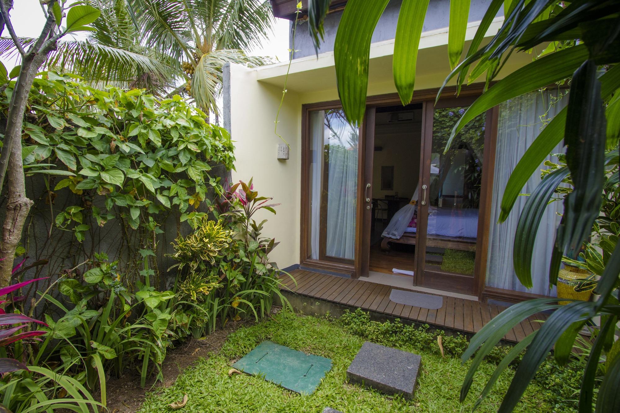 Ladera Villa Ubud Exterior photo